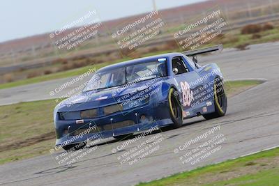 media/Jan-15-2023-CalClub SCCA (Sun) [[40bbac7715]]/Group 3/Qualifying (Sweeper)/